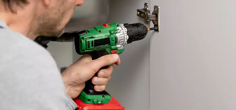 Commercial Door Hinge Repair Ives Estates