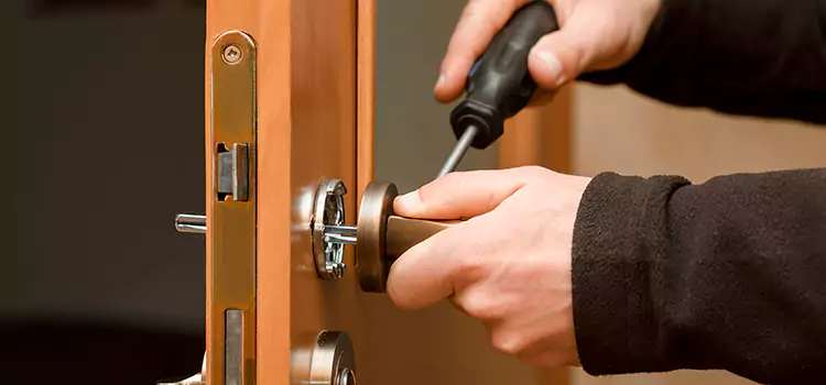 Semi Truck Locksmith Ives Estates